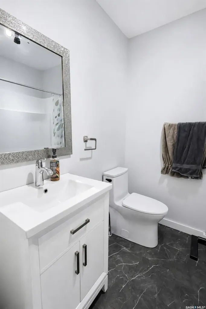 529 20th Street E Prince Albert SK S6V 1L4