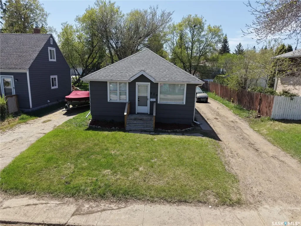529 20th Street E Prince Albert SK S6V 1L4