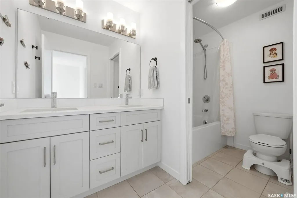 3270 Chuka Boulevard Regina SK S4V 3S6