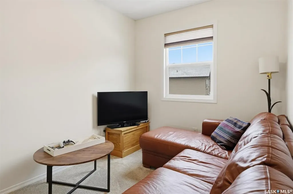 344 Levalley Cove Saskatoon SK S7T 0L1