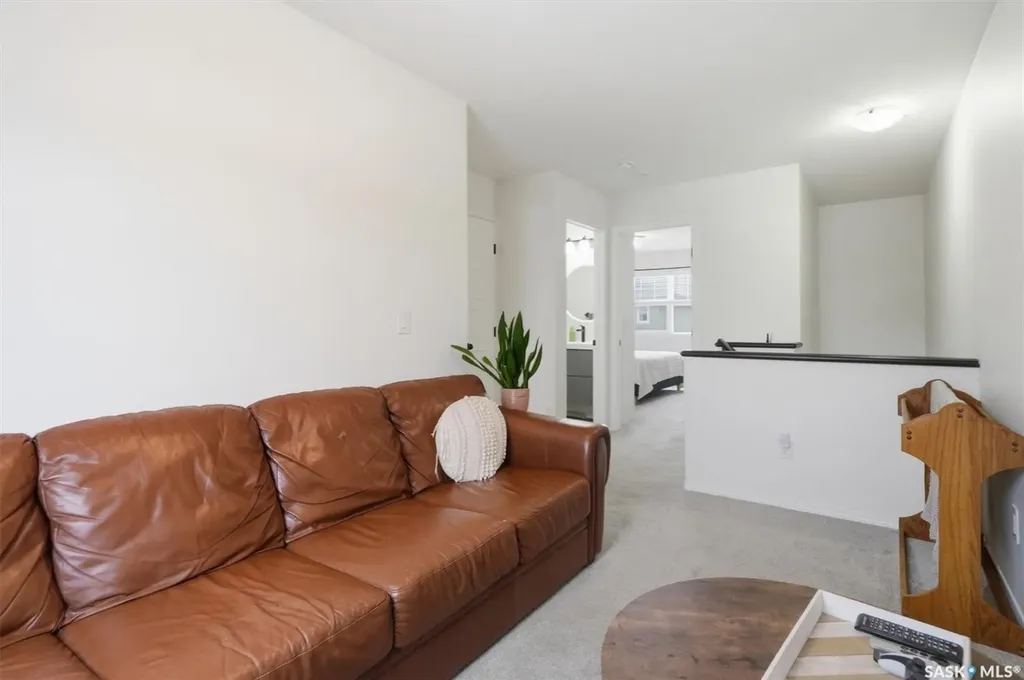 344 Levalley Cove Saskatoon SK S7T 0L1