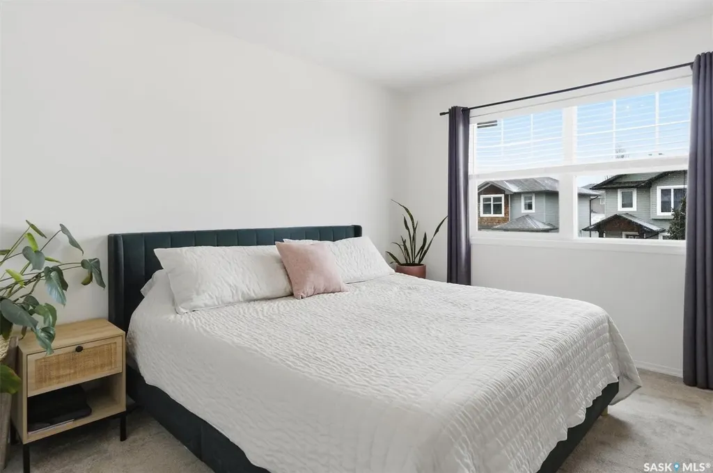 344 Levalley Cove Saskatoon SK S7T 0L1