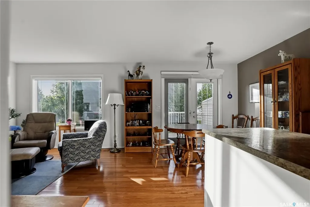 825 Heritage Green Saskatoon SK S7H 5S7