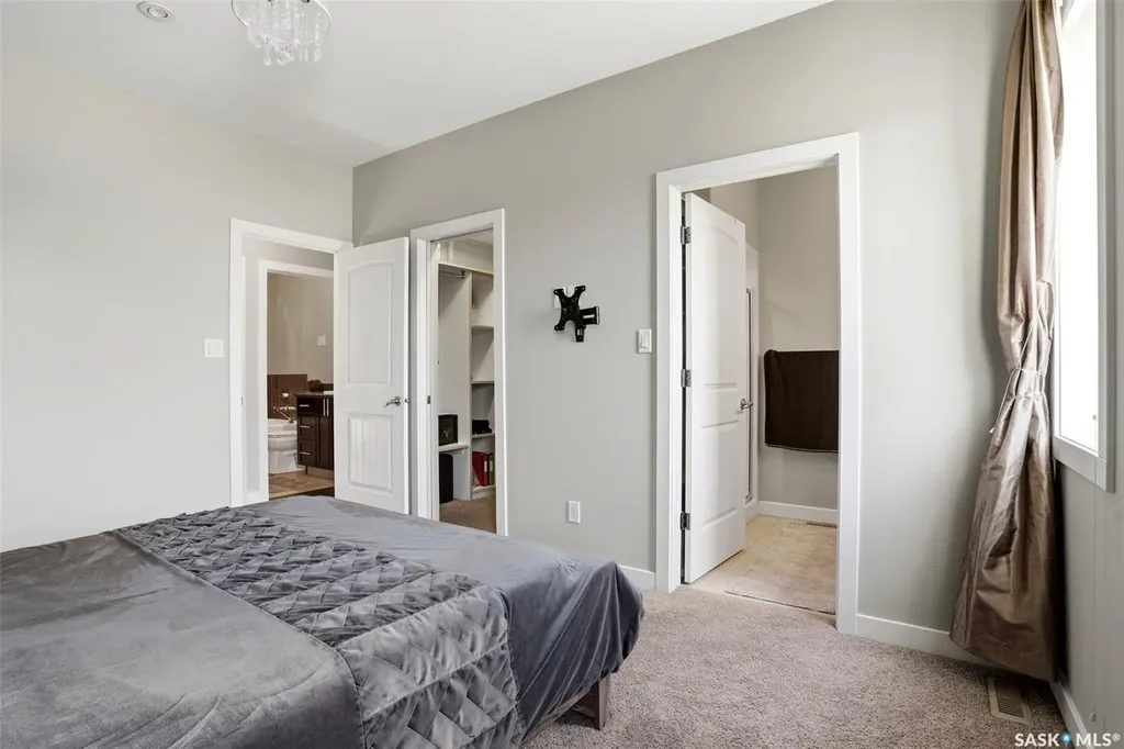 4113 Green Willow Terrace E Regina SK S4V 1M3