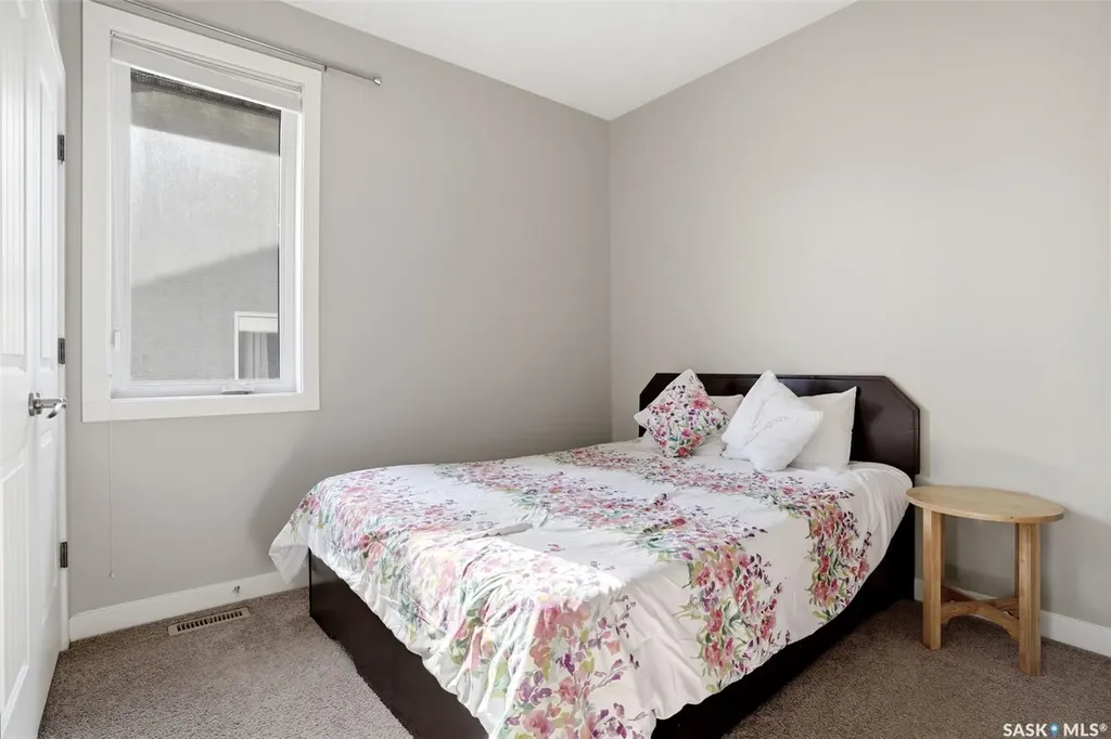 4113 Green Willow Terrace E Regina SK S4V 1M3