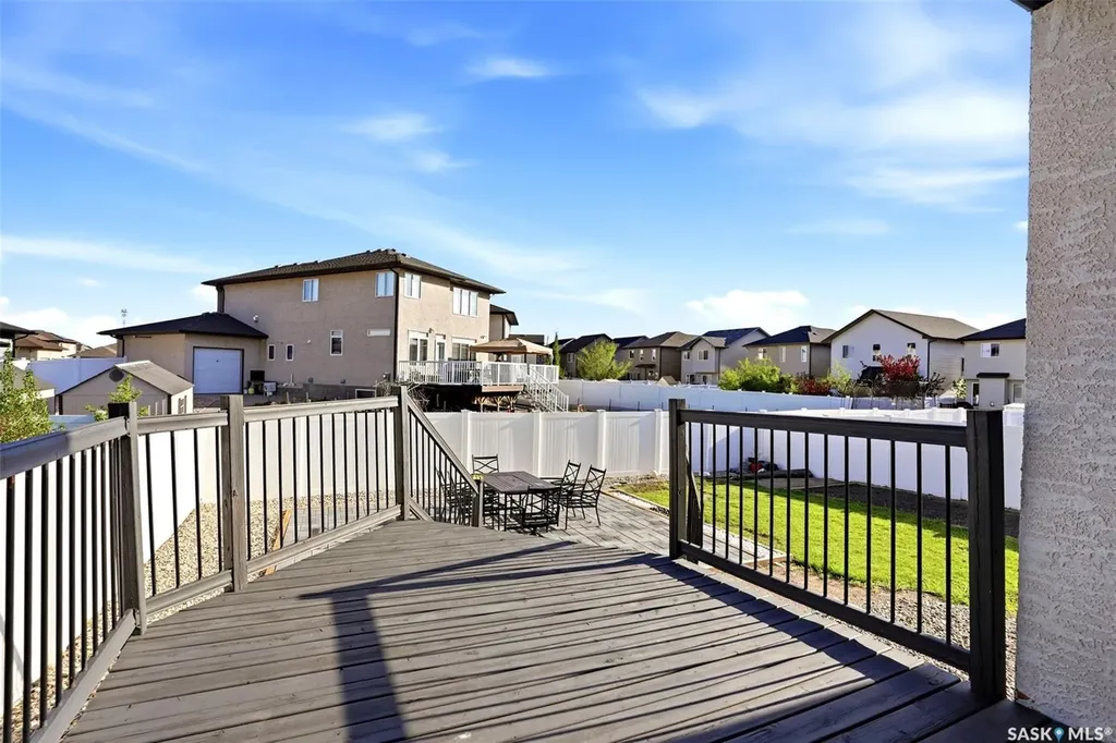 4113 Green Willow Terrace E Regina SK S4V 1M3