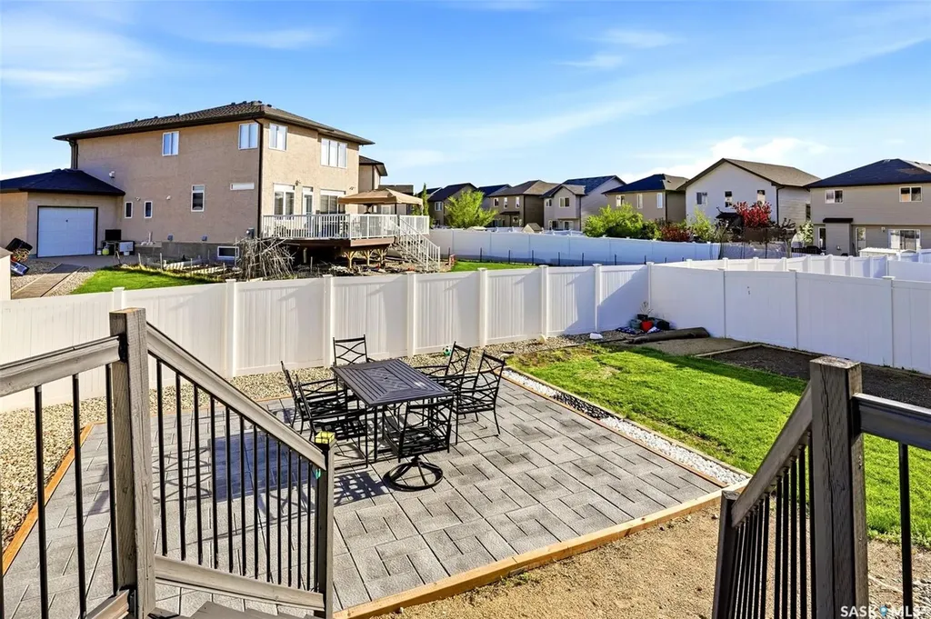 4113 Green Willow Terrace E Regina SK S4V 1M3