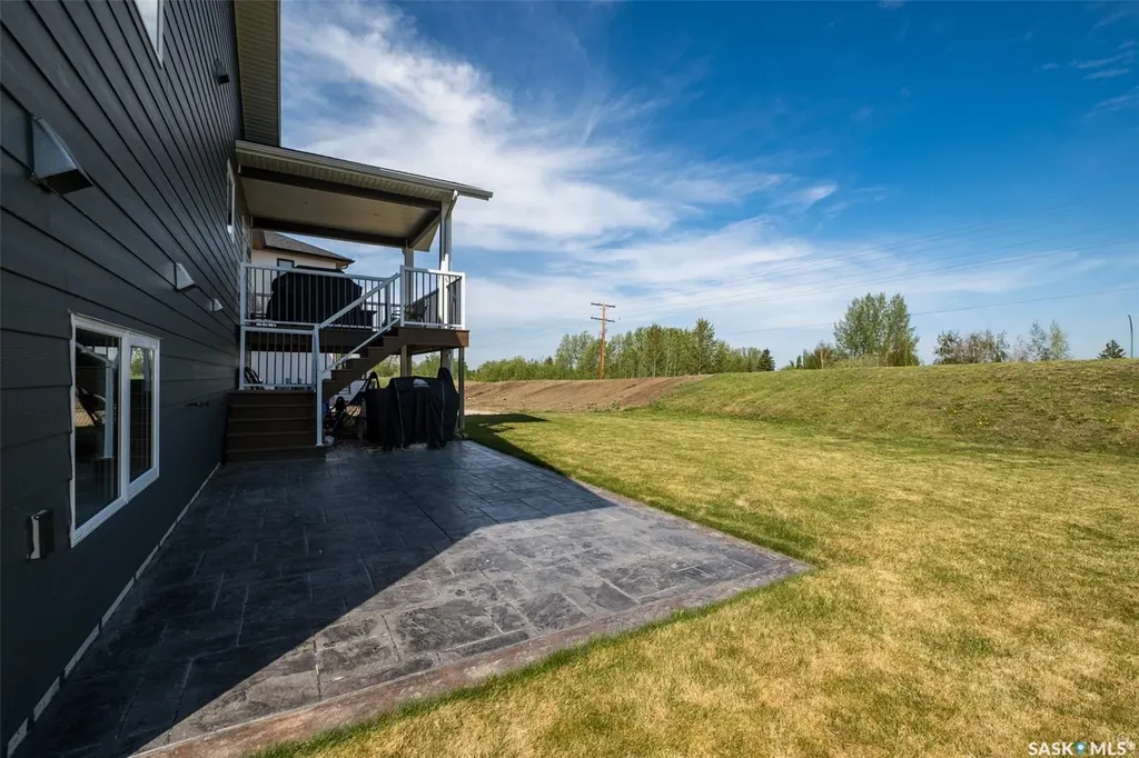 34 Hadley Road Prince Albert SK S6X 0A3