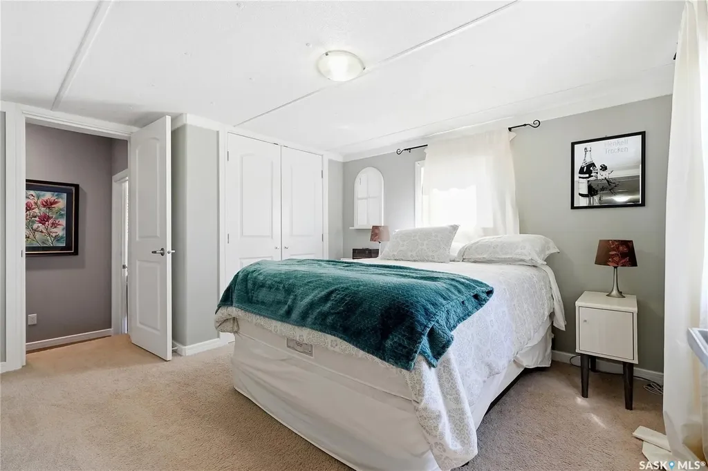127 Sycamore Drive Blucher Rm No. 343 SK S7B 0A4