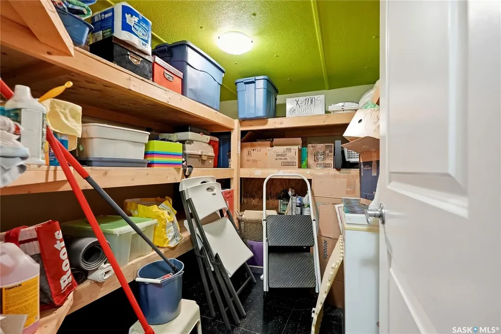 127 Sycamore Drive Blucher Rm No. 343 SK S7B 0A4