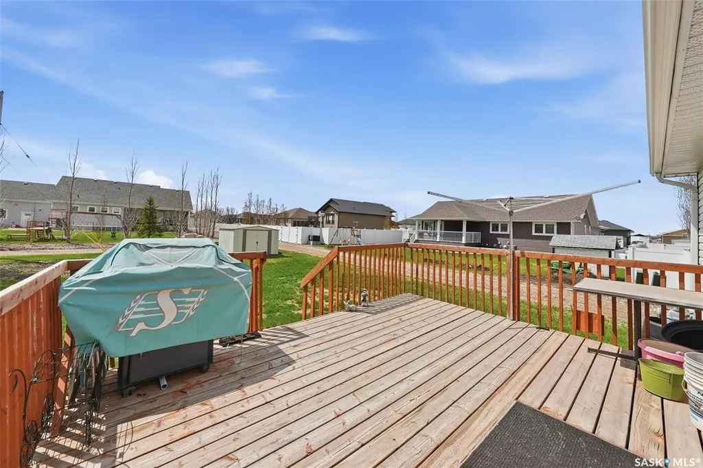 409 8th Avenue W Watrous SK S0K 4T0