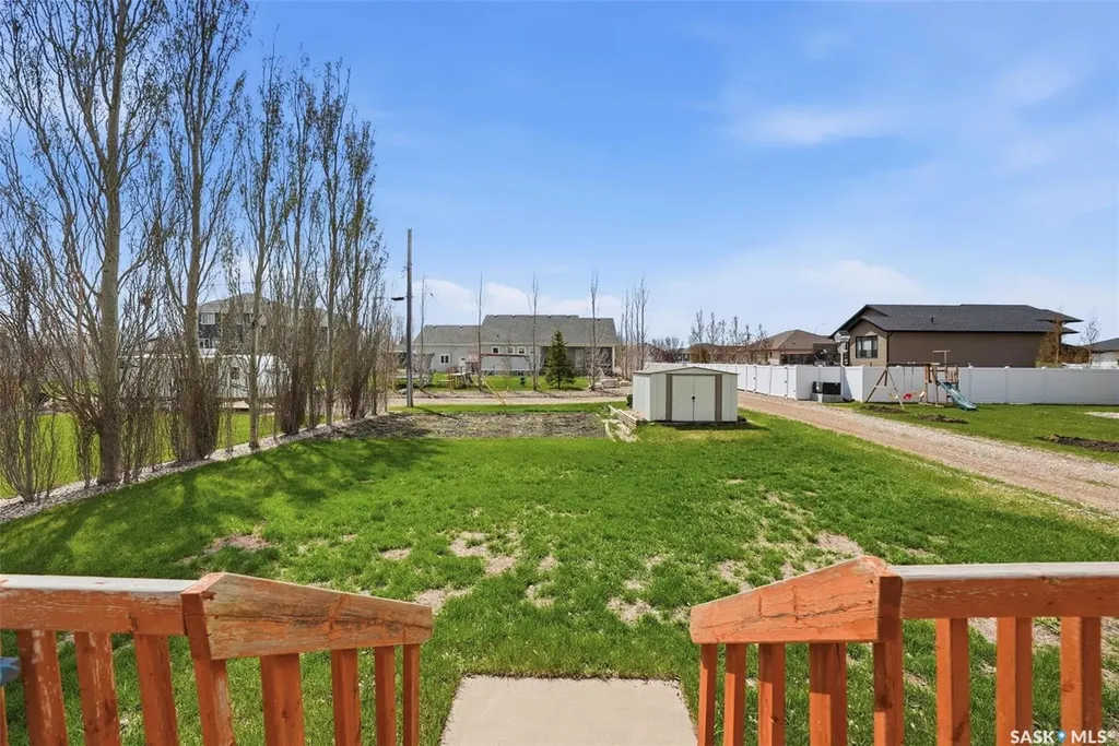 409 8th Avenue W Watrous SK S0K 4T0