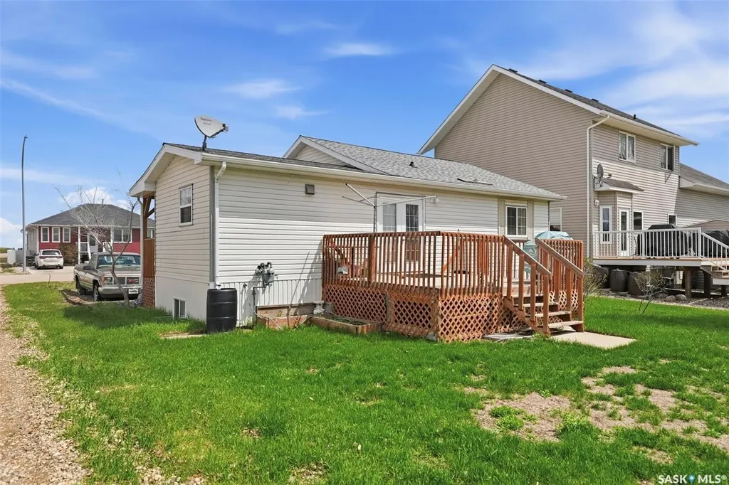 409 8th Avenue W Watrous SK S0K 4T0
