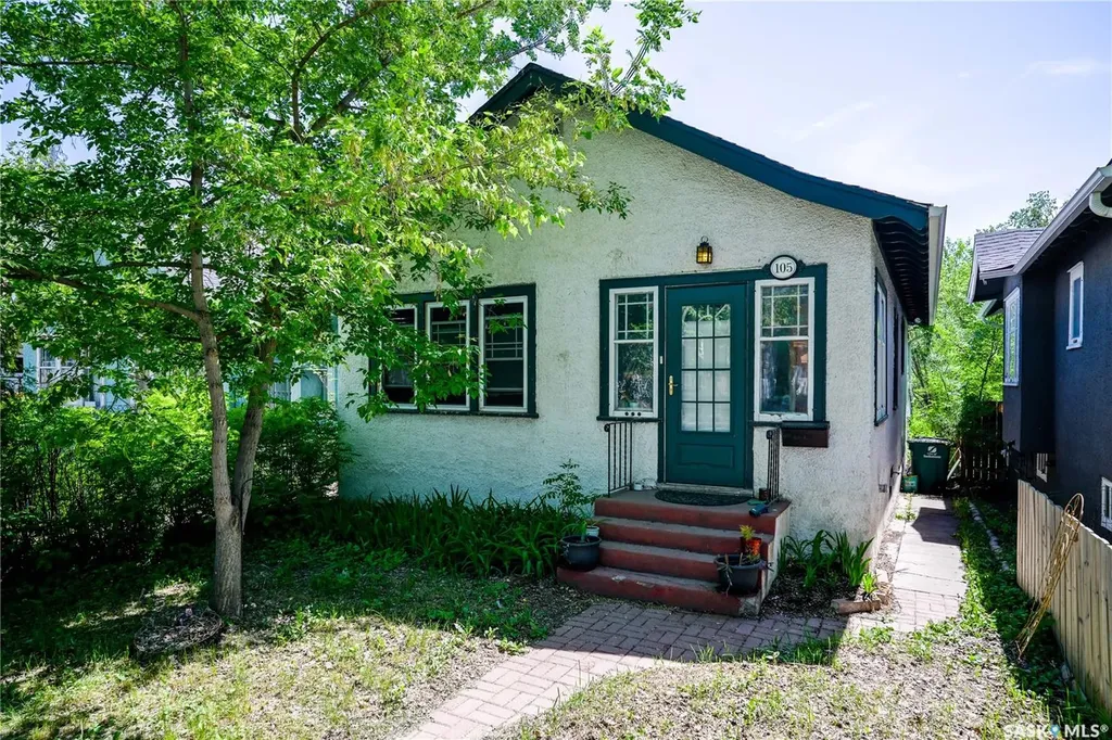 105 28th Street Saskatoon SK S7L 0K1