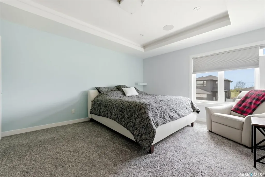 1609 Maple Hill Crescent N Regina SK S4X 0P1