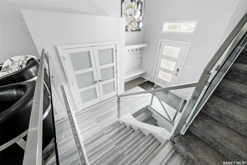 1609 Maple Hill Crescent N Regina SK S4X 0P1