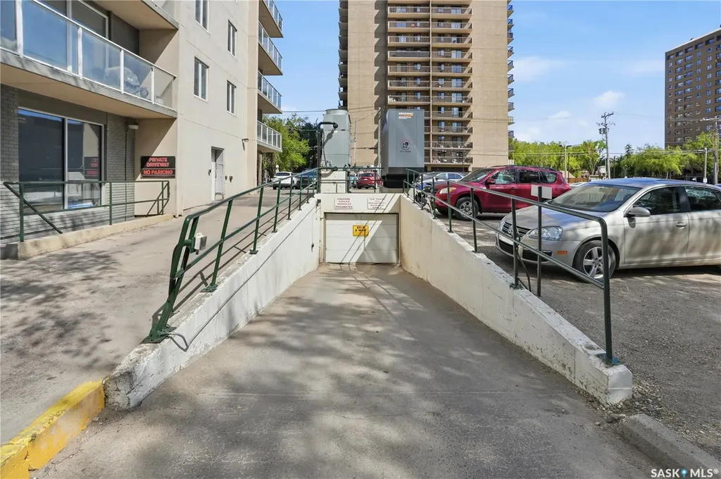 320 5th Avenue Saskatoon SK S7K 2P5