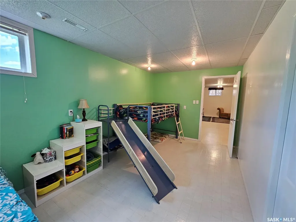 412 1st Street E Unity SK S0K 4L0
