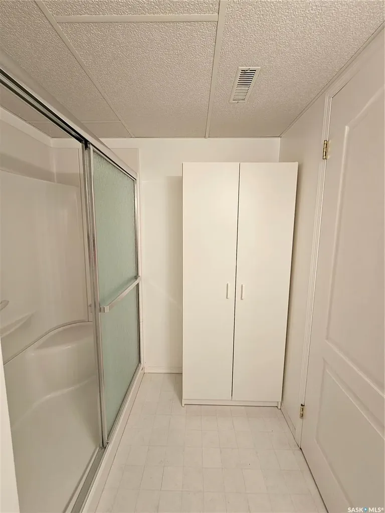 412 1st Street E Unity SK S0K 4L0