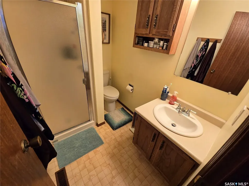 3464 Eagle Crescent Prince Albert SK S6V 7W9