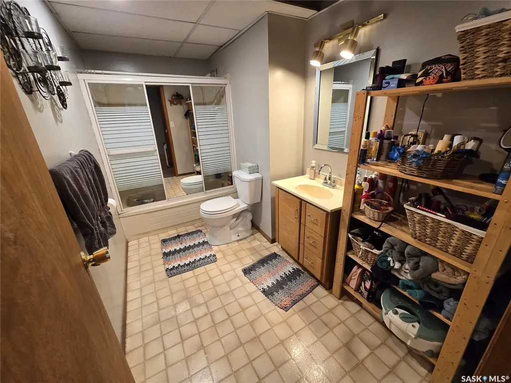 3464 Eagle Crescent Prince Albert SK S6V 7W9