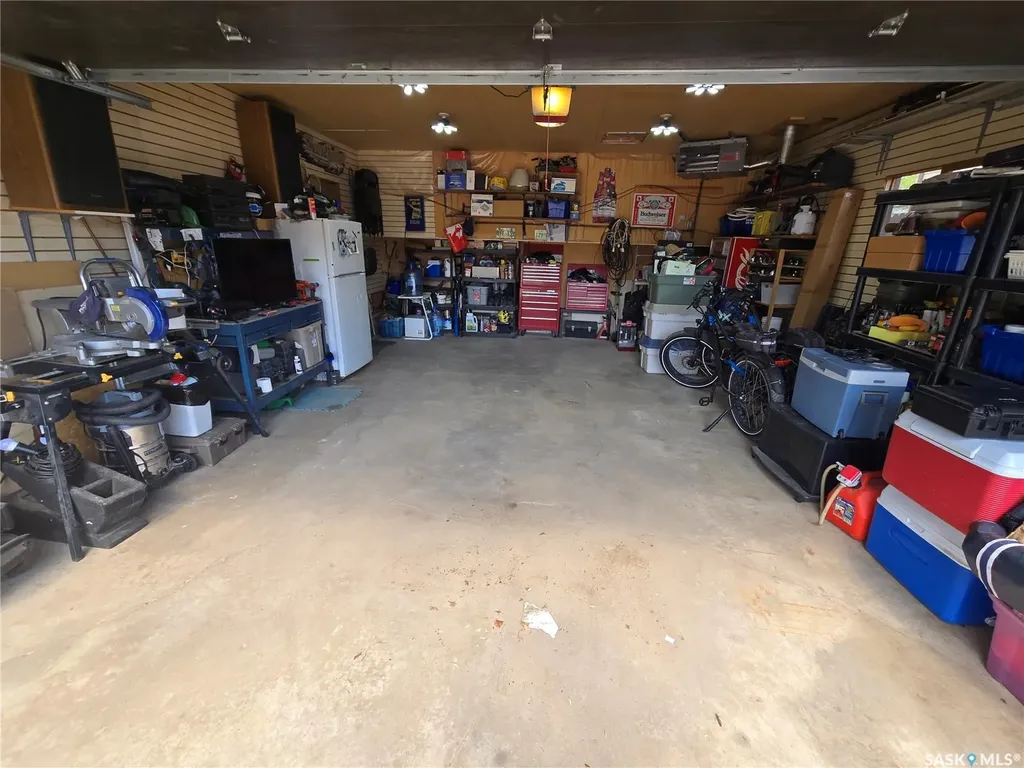 3464 Eagle Crescent Prince Albert SK S6V 7W9