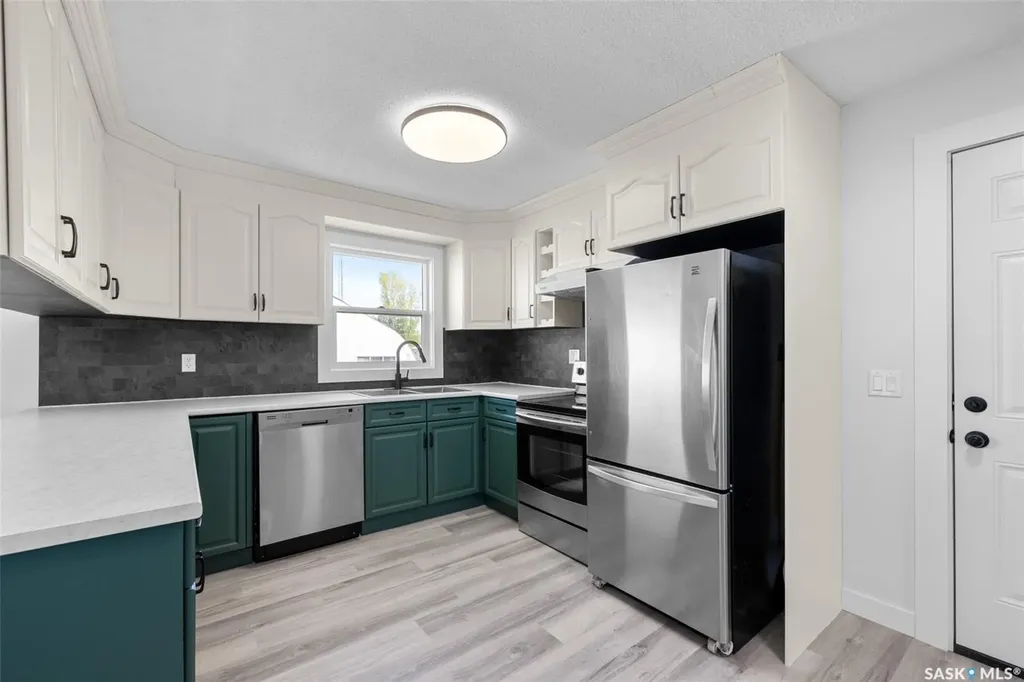 108 1st Avenue W Montmartre SK S0G 3M0