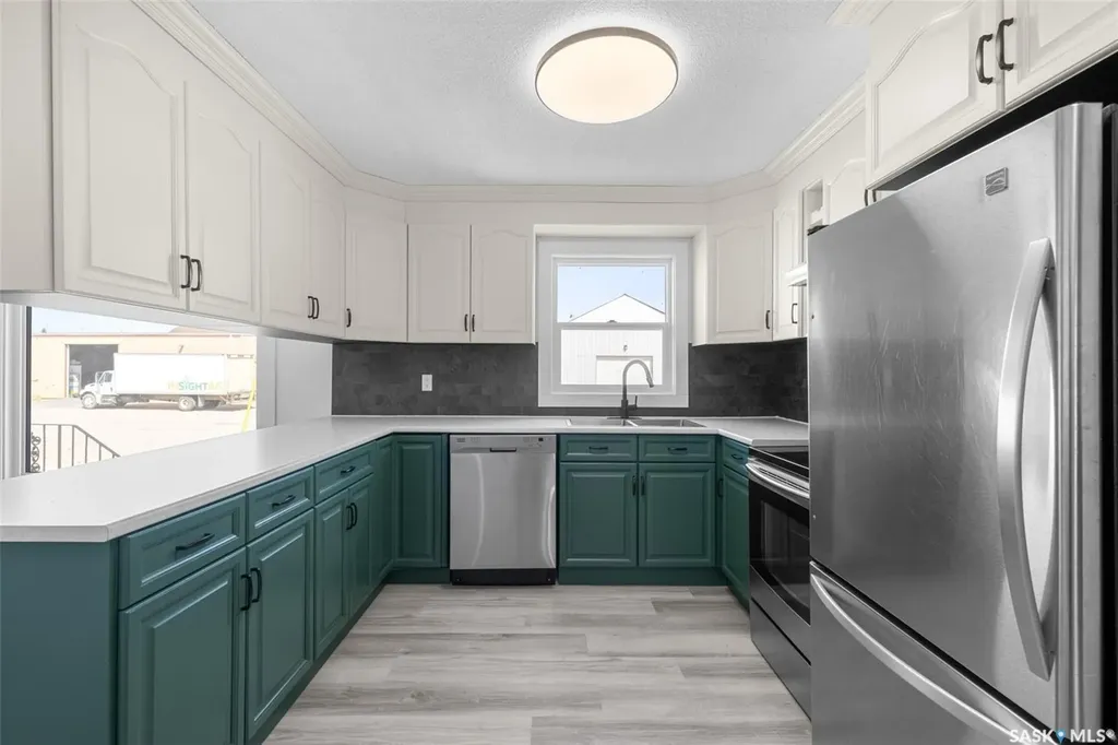 108 1st Avenue W Montmartre SK S0G 3M0