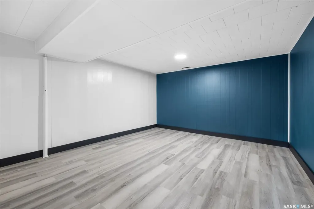 108 1st Avenue W Montmartre SK S0G 3M0