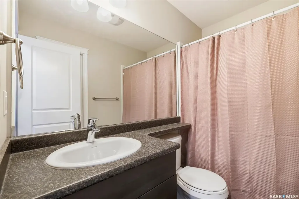 414 Maningas Bend Saskatoon SK S7W 0V6