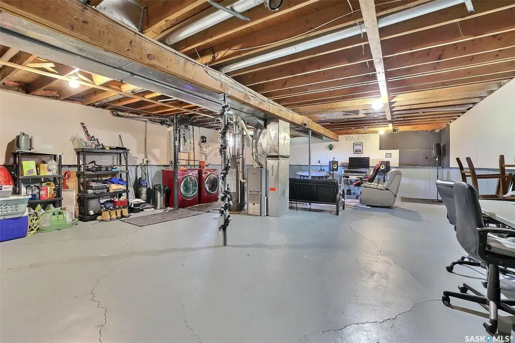 31 Paynter Crescent Regina SK S4X 1H5