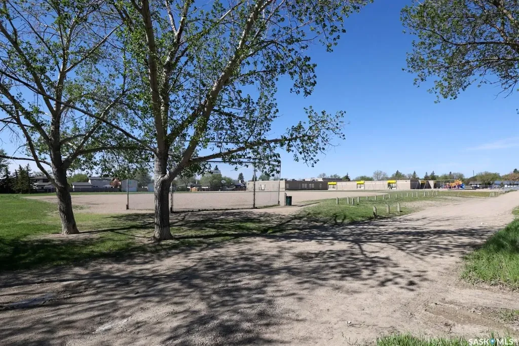 31 Paynter Crescent Regina SK S4X 1H5