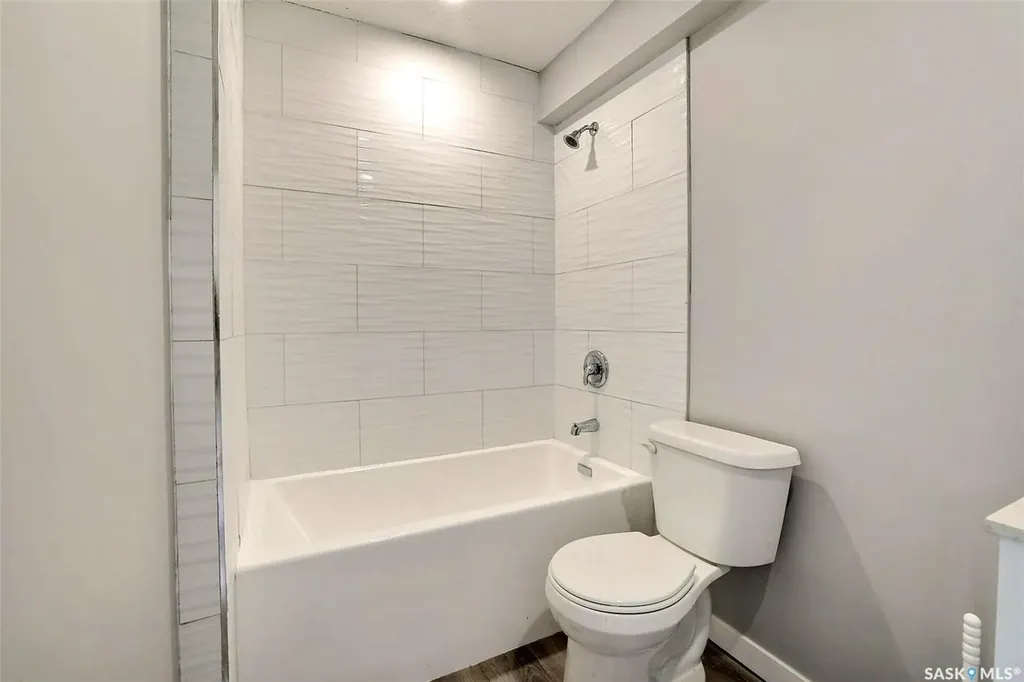650 Robinson Street Regina SK S4P 2L8