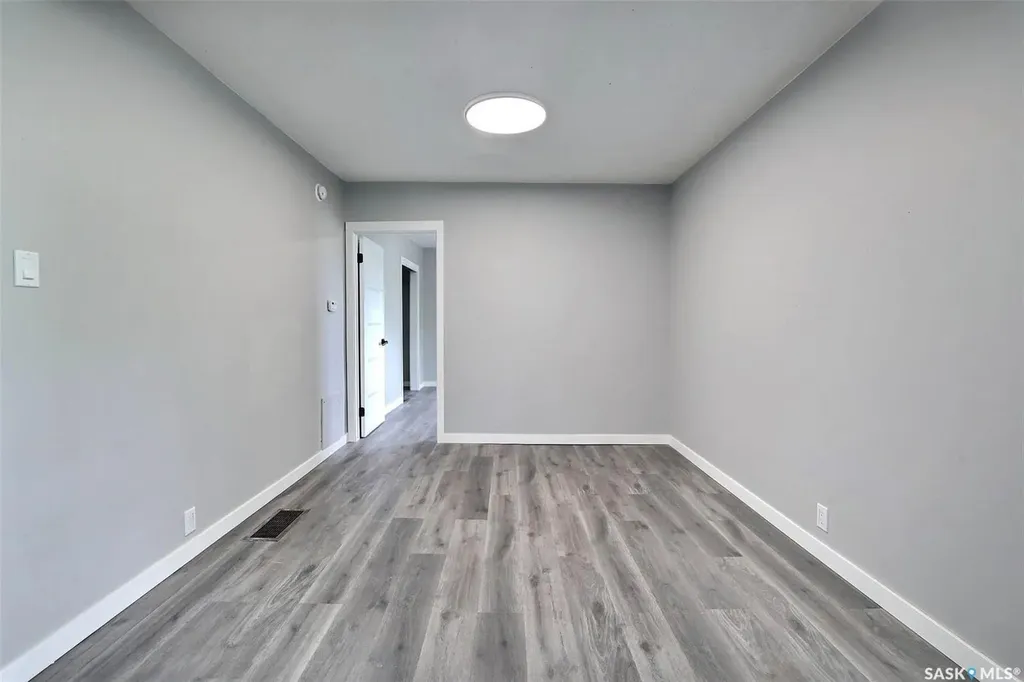 650 Robinson Street Regina SK S4P 2L8