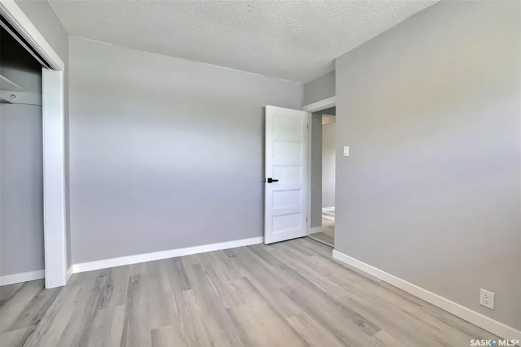 650 Robinson Street Regina SK S4P 2L8