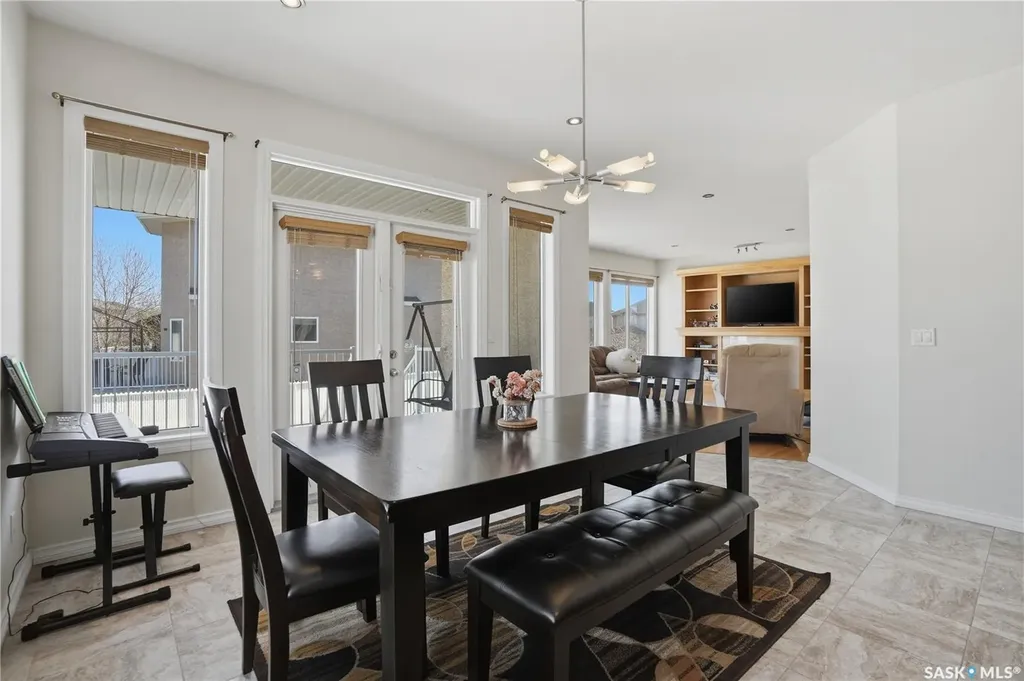 3714 Sandringham Road E Regina SK S4V 0N5