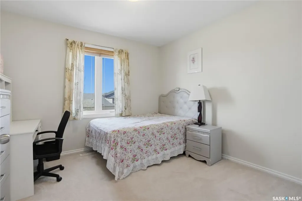 3714 Sandringham Road E Regina SK S4V 0N5