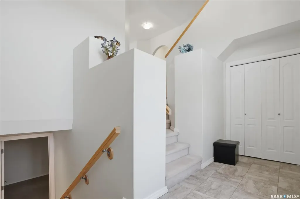 3714 Sandringham Road E Regina SK S4V 0N5