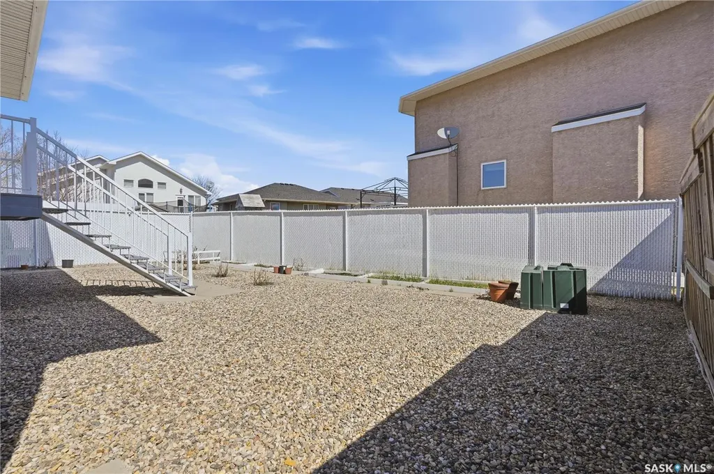 3714 Sandringham Road E Regina SK S4V 0N5