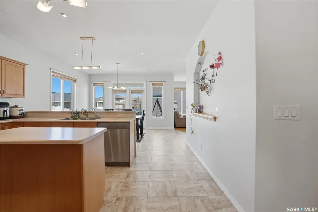 3714 Sandringham Road E Regina SK S4V 0N5