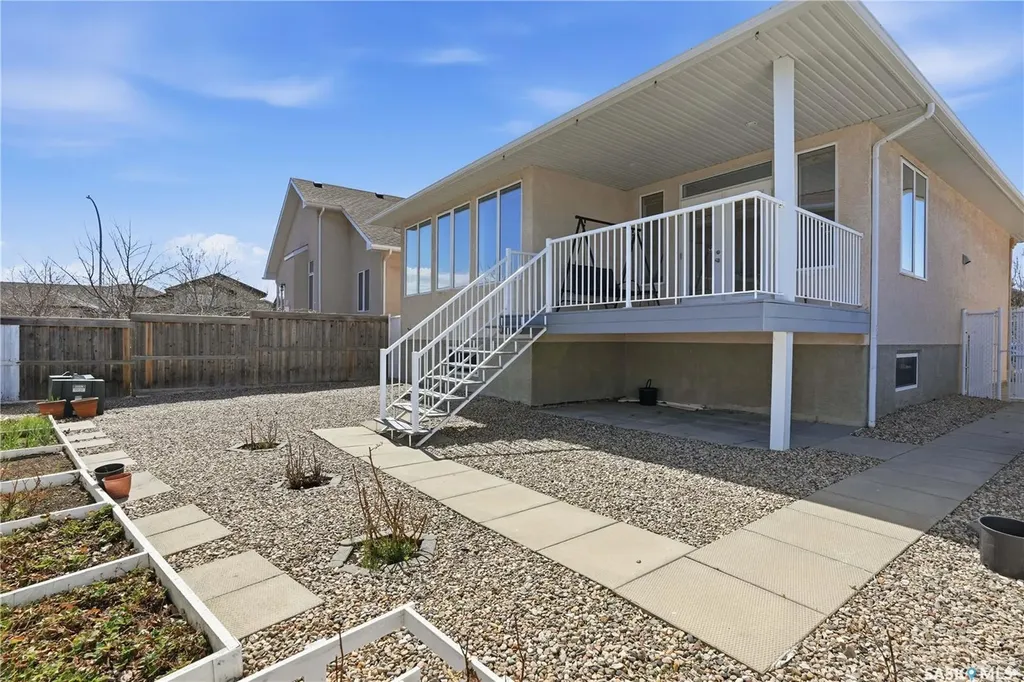 3714 Sandringham Road E Regina SK S4V 0N5
