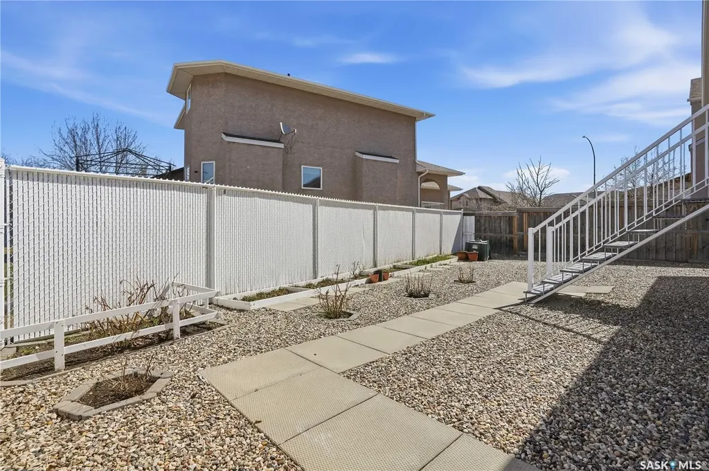 3714 Sandringham Road E Regina SK S4V 0N5
