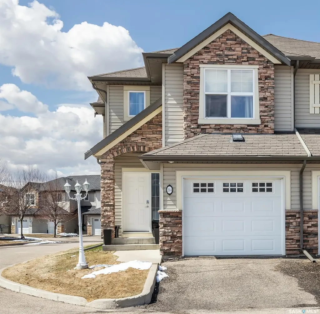 615 Lynd Crescent Saskatoon SK S7T 0G8