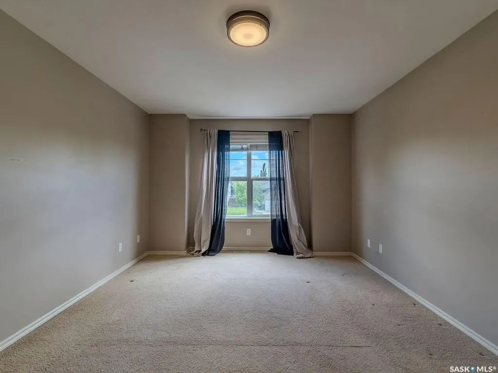 615 Lynd Crescent Saskatoon SK S7T 0G8