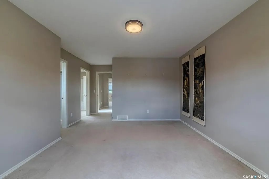 615 Lynd Crescent Saskatoon SK S7T 0G8