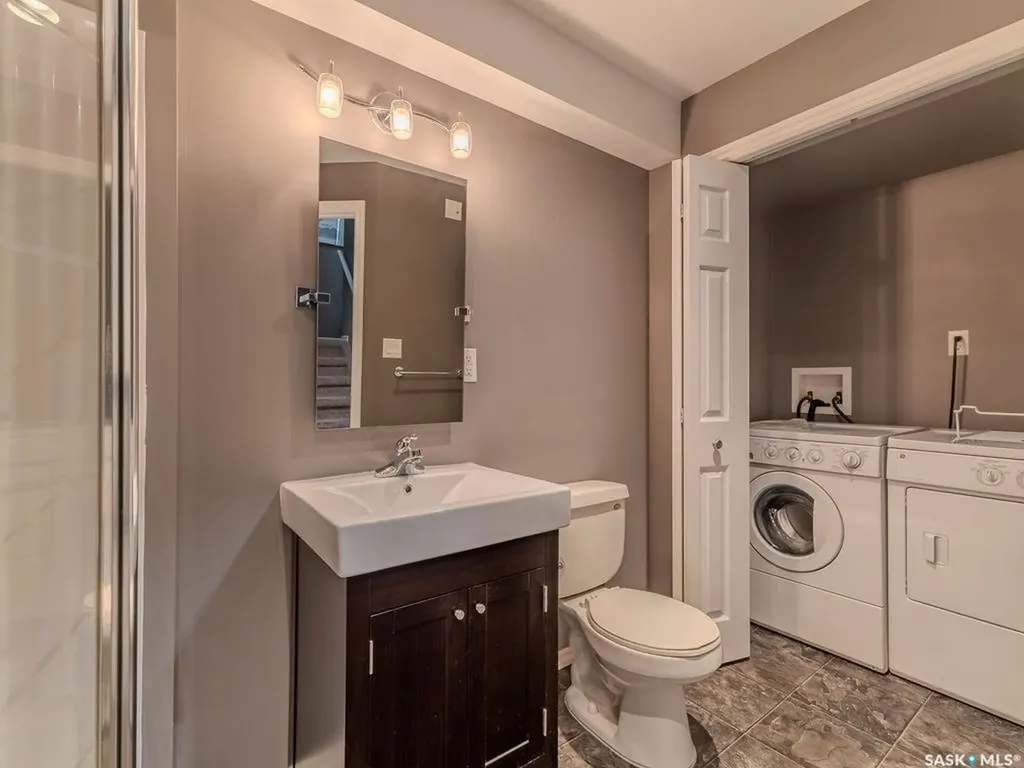 615 Lynd Crescent Saskatoon SK S7T 0G8