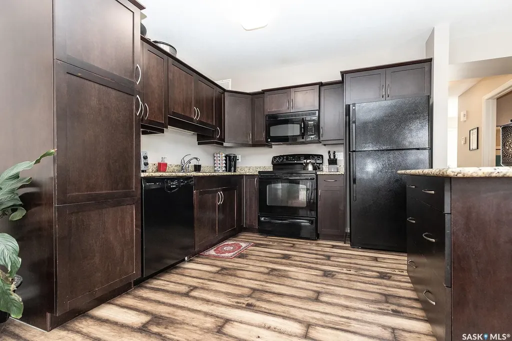 615 Lynd Crescent Saskatoon SK S7T 0G8