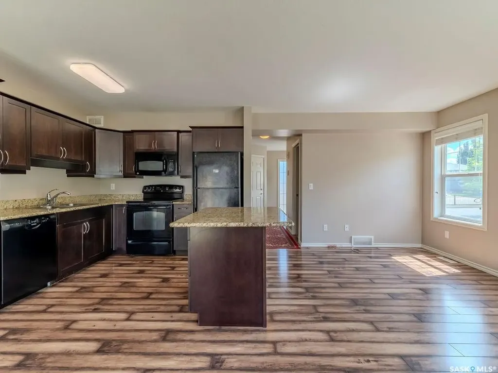 615 Lynd Crescent Saskatoon SK S7T 0G8