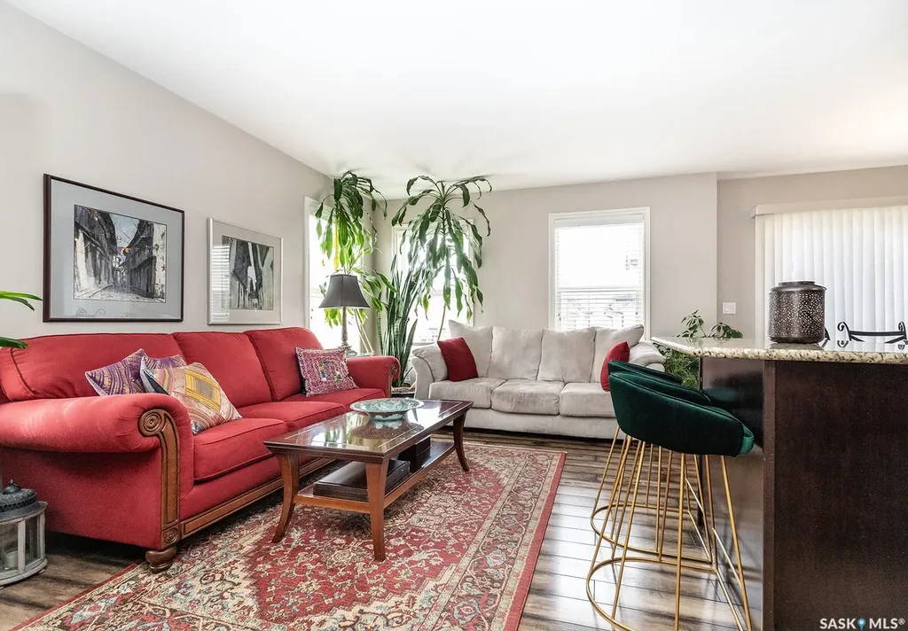 615 Lynd Crescent Saskatoon SK S7T 0G8