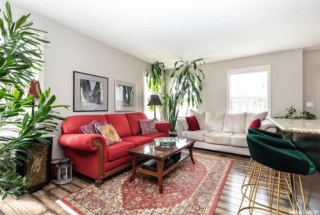 615 Lynd Crescent Saskatoon SK S7T 0G8